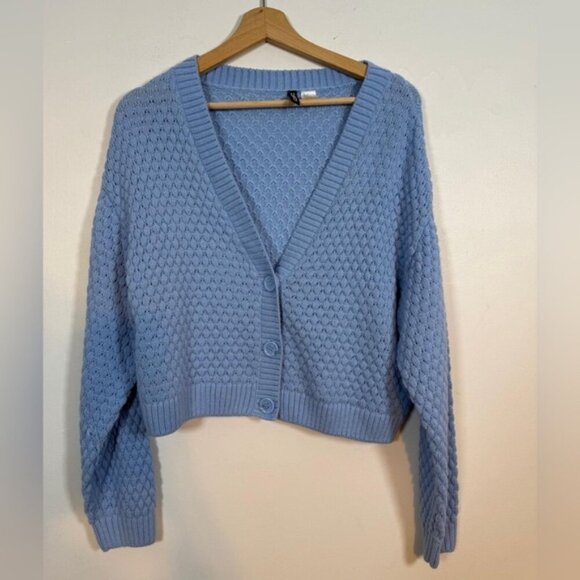 H&M Divided Light Blue Knit Button-Front Cardigan Women’s Size M - Picture 2 of 4
